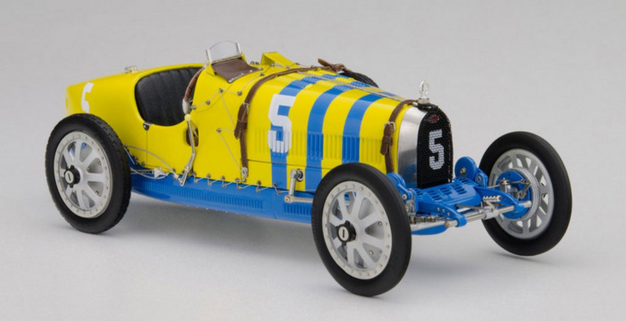 Bugatti Queen T35 figurine NO CARS ! 1:18 Helle Nice VERY RARE!! 